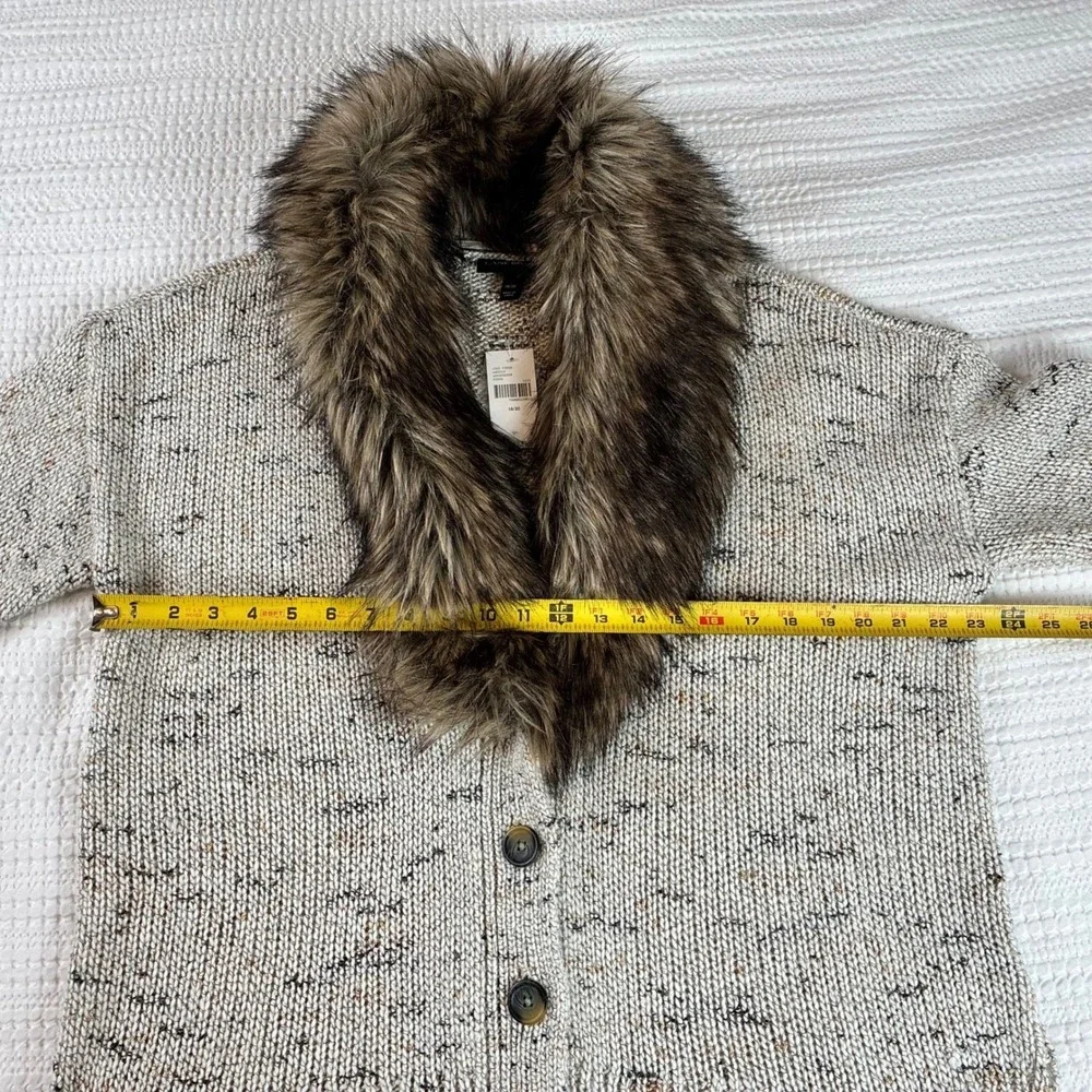 NWT Lane Bryant Cardigan Sweater Removable Faux Fur Trim 18/20 Chunky Wool Blend
